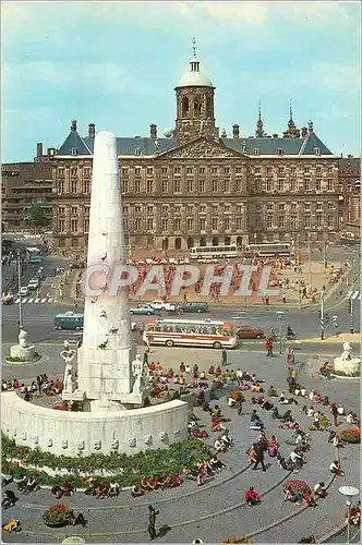 Ansichtskarte AK Amsterdam Holland Le Monument National le coeur de la capitale et le Palais Royal sur le Dam