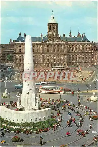 Cartes postales Amsterdam Holland Le Monument National le coeur de la capitale et le Palais Royal sur le Dam