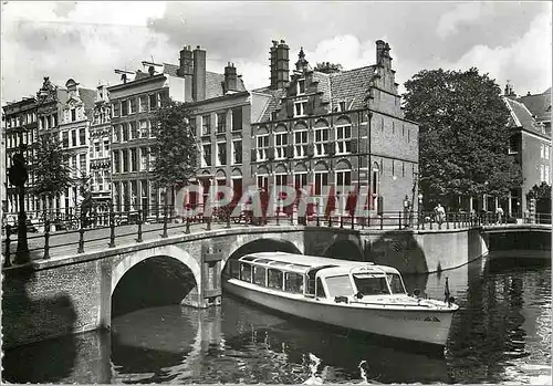 Moderne Karte Amsterdam Voorburgwal avec Maison aux frois canaux Bateau