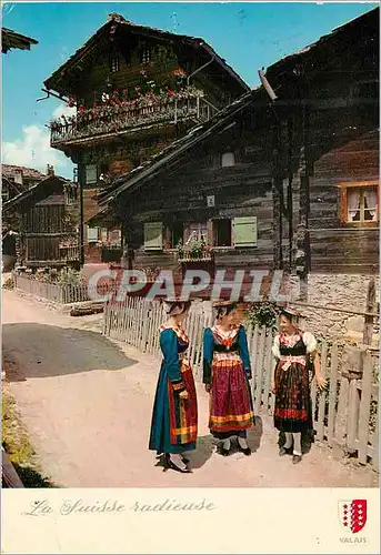 Moderne Karte Chalets d Evolene et Jeunes Filles en Costume de Fete