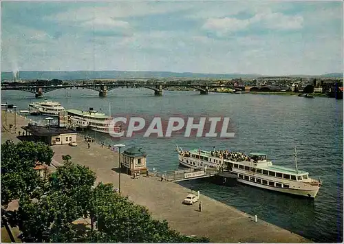 Cartes postales moderne Landeshaupt-und Universitatsstadt Bateau