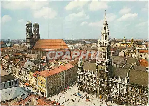 Cartes postales moderne La Cathedrale et l'Hotel de Ville