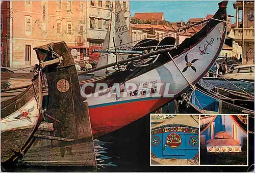 Cartes postales moderne Paintings on boat Aveiro