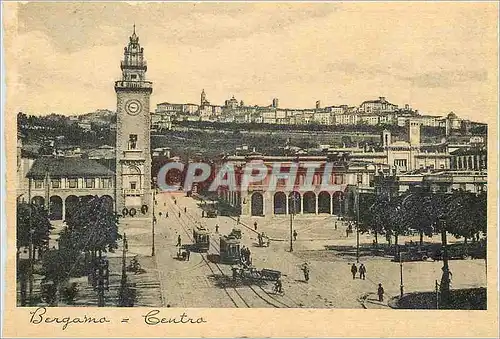 Cartes postales moderne Bergamo Centro Piazza S. Spirito