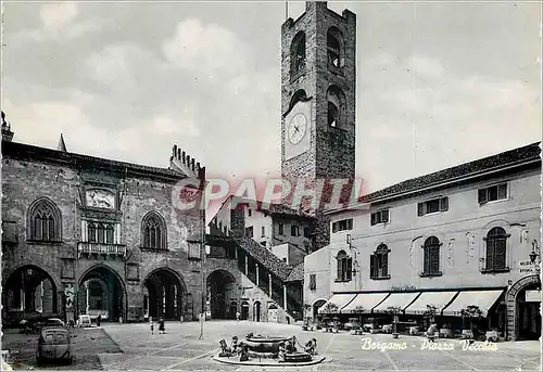 Cartes postales moderne Bergamo Piazza Vecchia