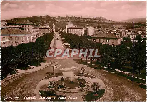 Cartes postales moderne Bergamo Piazza Stazione e Viale Roma