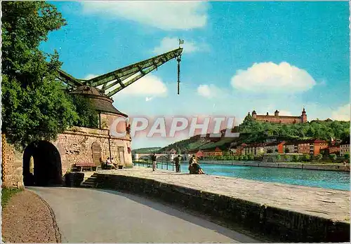 Cartes postales moderne Wursburg Alter Kranen Festung Marienberg
