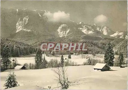 Cartes postales moderne Schloss Elmau mit Wettersteinwand Dreitorspitze