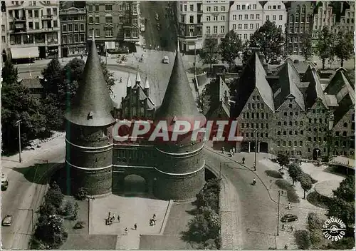 Cartes postales moderne Lubeck Holstentor und Salzspeicher