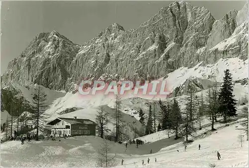 Moderne Karte Turlwandhutte mit Dachstein