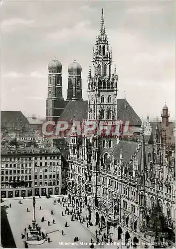 Cartes postales moderne Munchen Marienplatz mit Rathaus und Frauenkirche