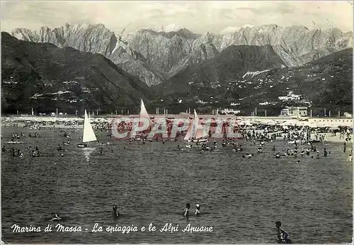 Cartes postales moderne Marina di Massa La Spiaggia e le Alpi Apuane
