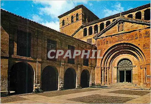 Cartes postales moderne Satillana del mar (santander) eglise collegiale (parvis)