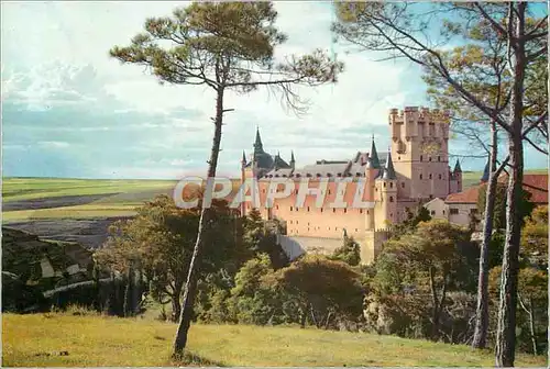 Cartes postales moderne Segovia el alcazar (chateau) vu des la foret de pins