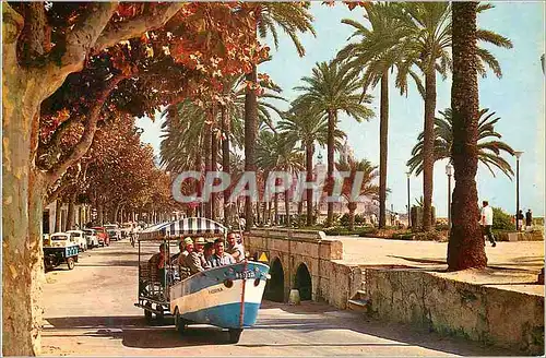 Cartes postales moderne Sitges (barcelona) voici un typique et canvennable moyan e transport Bateau