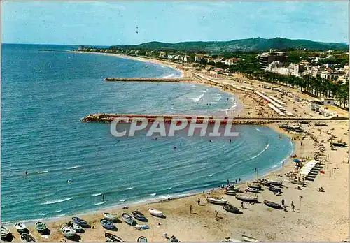 Cartes postales moderne Sitges vue generale de la plage