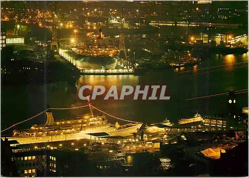 Cartes postales moderne Hamburg At the St Pauli landing stages