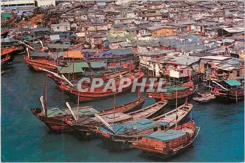 Cartes postales moderne Hong Kong Floating population at Aberdeen Bateaux