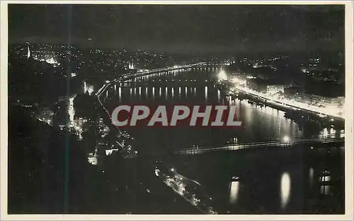 Cartes postales moderne Budapest by night general viw of the danube