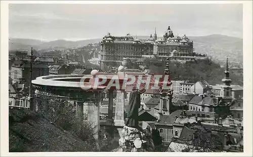 Cartes postales moderne Budapest monument galleri avec le chateau royal
