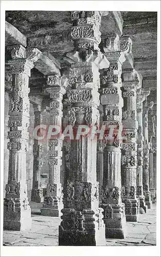 Cartes postales moderne Delhi pillars from quwat ul islam mosque