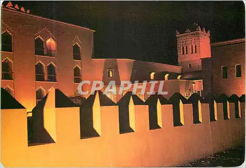 Cartes postales moderne Ouarzazate Le Gite d'etape Dans le somptuosite de la nuit le confort de la civilasation