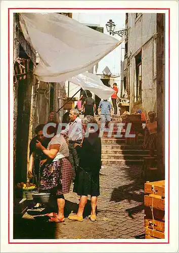 Cartes postales moderne Lisboa Rue Typique d'Alfama