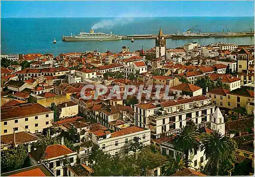 Cartes postales moderne Funchal madeira vue partielle de la ville