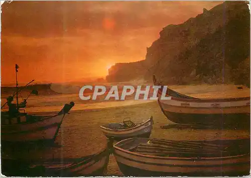 Cartes postales moderne 483 nazare portugal le coucher du soleil