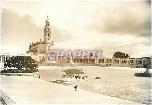 Cartes postales moderne 66 portugal fatima basilique chapelle des apparitions et les arcades
