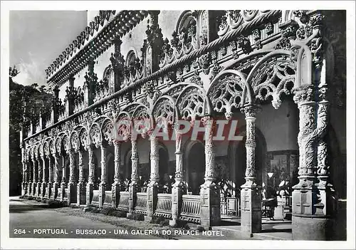 Cartes postales moderne 264 portugal bussaco uma galeria do palace hotel