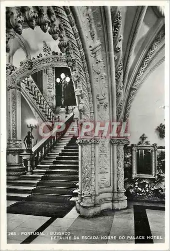 Cartes postales moderne 268 portugal bussaco detalhe da escada nobre do palace hotel