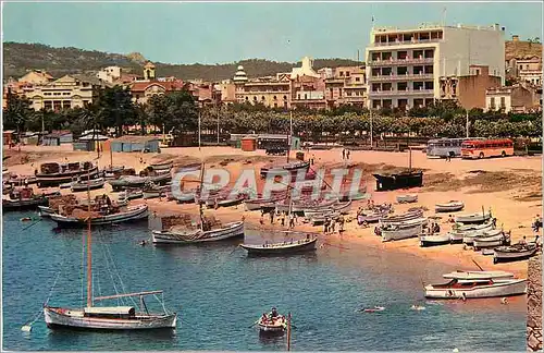 Cartes postales moderne Costa brava espana san feliu de guixols serie 6 n 2 barques sur la plage