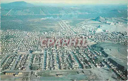 Moderne Karte Canada Quebec Vue aerienne de la ville et d'une partie des mines