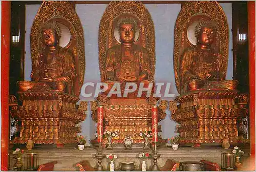 Cartes postales moderne Shanghai Jade Buddha Temple Temple Three Giant Buddhas in the Grand Hall