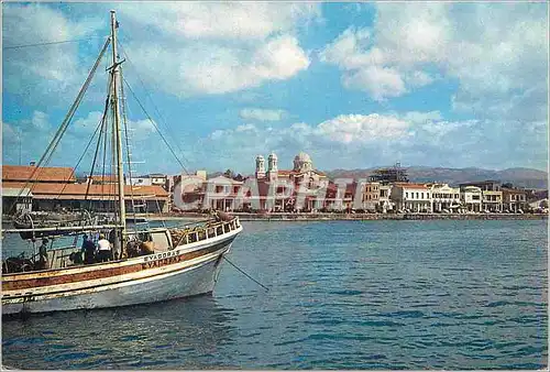 Cartes postales moderne Cyprus and centre of the wine Industry Bateau