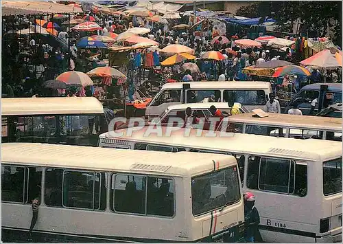 Cartes postales moderne Vue partielle de la Gare routière de Bacongo