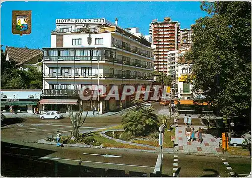 Cartes postales moderne Torremolinos Costa del Sol Place et Avenue Manantiales