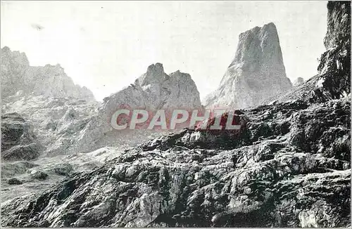 Moderne Karte Picos de Europa Situados entre las provincias de Santander