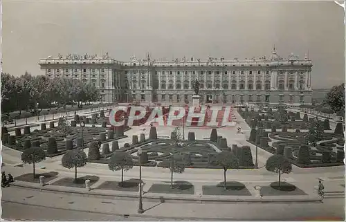 Cartes postales moderne Madrid Place d'Orient Palais National