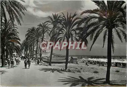 Cartes postales moderne Sitges Promenade du Rivage et Pointe