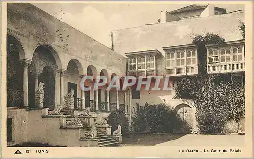 Cartes postales Tunis Le Bardo La cour du Palais