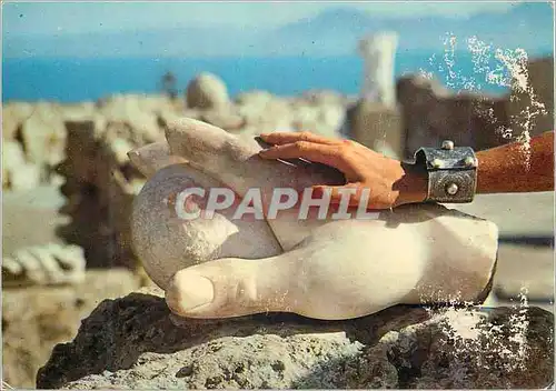 Cartes postales moderne Carthage Main Romain et Bracelet Berbere