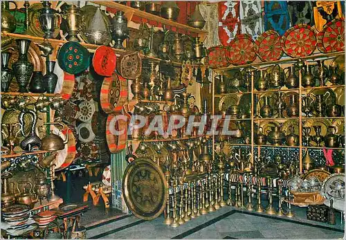 Cartes postales moderne Scenes Types Etalage du Cuivre