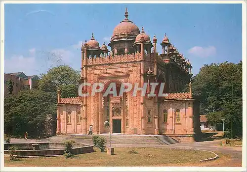 Cartes postales moderne National Art Gallery This pink sandstone structure suggestive of Mughal architecture houses