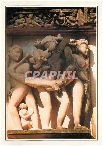 Cartes postales moderne Khajaraho Statues in the Jain temple