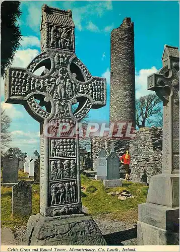 Cartes postales moderne Celtic Cros and Round Tower Monasterboice Co Louth Ireland