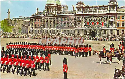 Moderne Karte Trooping the Colour at Horseguards Parade London  Militaria