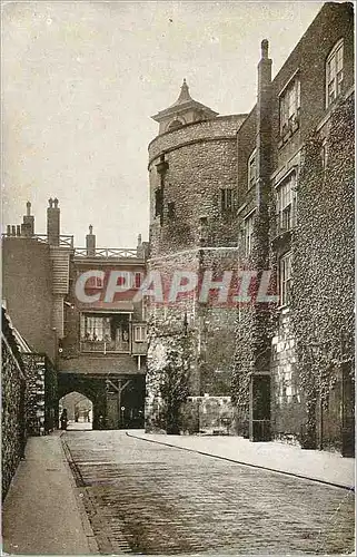 Cartes postales moderne Tower of London View along the Outer Ward looking towards the Byward Tower