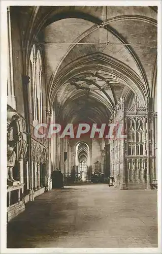 Cartes postales moderne Southside of the Presbytery looking west showing Bishop Foxs chantry chapel